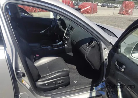 2006 Lexus Is 250 z USA, uszkodzony, nr VIN JTHCK262865003783